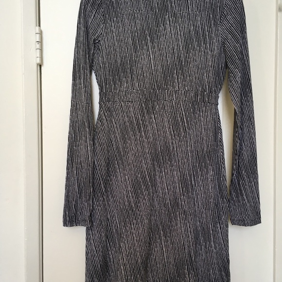 Athleta dotted wrap dress NWOT XXS - Picture 4 of 4